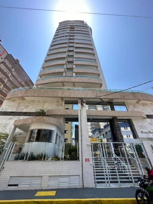 Apto Em Praia Grande, Aviacao, 150 M Da Praia! Exterior photo