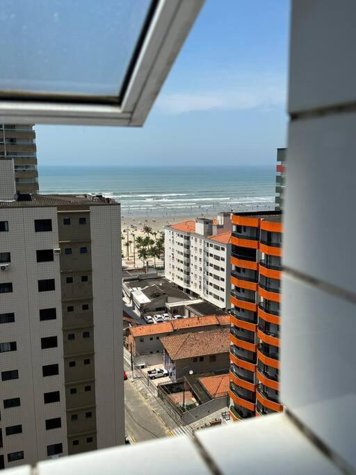 Apto Em Praia Grande, Aviacao, 150 M Da Praia! Exterior photo